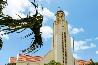 Die neue protestantische Kirche in Oranjestad, der Hauptstadt von Aruba, stammt aus dem Jahr 1846
