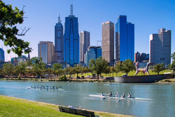 Melbourne war eine der wenigen Städte Australiens, die von Anfang an als Wohnsiedlung mit Parks und breiten Straßen geplant wurde