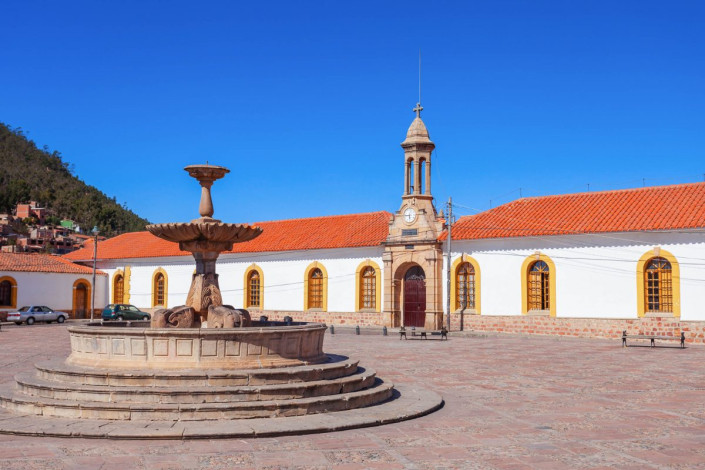 10 Franziskaner-Mönche verhalfen dem La Recoleta Kloster in Sucre 1837 wieder zu seinem alten Glanz, Bolivien