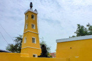 Leuchtturm und Kanone des Forts Oranje in Kralendijk, Bonaire - © Lila Pharao / franks-travelbox