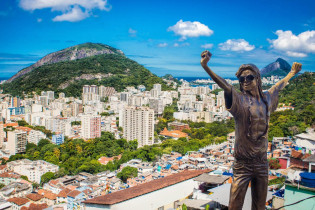 Die Favela Santa Marta in Rio de Janeiro, Brasilien, war einer der Drehplätze für Michael Jacksons Musikvideo zu „They don’t care about us“