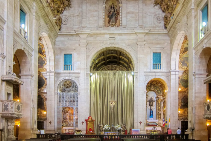 Die prächtige Catedral Basílica ist Sitz des Erzbischofs und die Hauptkirche der Diözese Salvador und Bahia do Todos os Santos, Brasilien