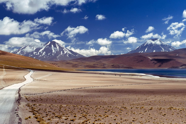 Laguna Miscanti auf ca. 4.300 Höhenmetern in der Region Antofagasta im Norden Chiles