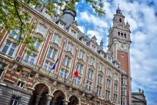 Die Handelskammer von Lille wurde im frühen 20. Jahrhundert errichtet, nachdem die Alte Börse zu klein geworden war, Frankreich