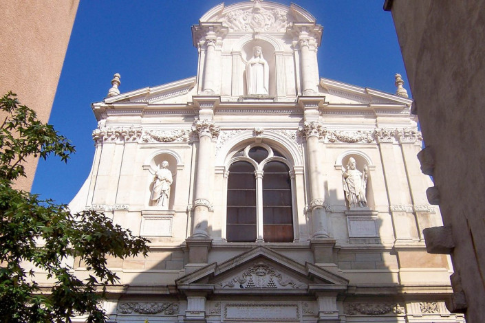 Die Kirche Notre Dame von Saint-Étienne wurde am 8. Dezember 1669 der Mutter Gottes geweiht, Frankreich
