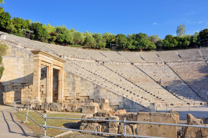 Seit 1988 zählt die gesamte archäologische Stätte von Epidauros, Griechenland, zum Weltkulturerbe der UNESCO