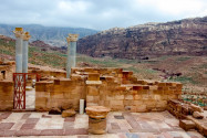 Archäologischen Befunden zufolge war Petra bereits 9000 vor Christus besiedelt, Jordanien - © flog / franks-travelbox