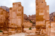 Ruinen des einstigen Stadtzentrums von Petra, Jordanien - © flog / franks-travelbox