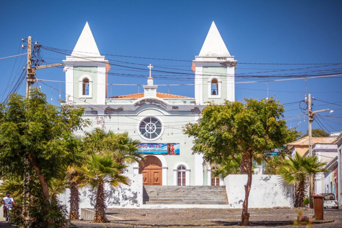 Die Igreja Nossa Senhora de Conceição in São Filipe, der Hauptstadt der Insel Fogo im Südwesten von Kap Verde