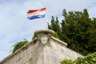 Das Kastell von Pula wurde vor knapp 400 Jahren von den Veneziern zum Schutz des Adriahafens errichtet, Kroatien
