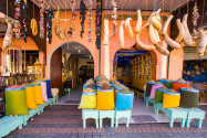 Gewürzeshop im Souk in Marrakesch, Marokko - © jvd-wolf / Shutterstock