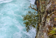 Aufgrund der reißenden Strömung und der tückischen Stromschnellen wurden die Huka Falls erst 1981 zum ersten Mal mit Kajaks befahren, Neuseeland - © FRASHO / franks-travelbox