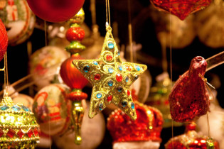 Auf den Weihnachtsmärkten findet jeder Besucher etwas für seine Weihnachtsdekoration zu Hause