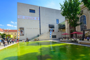 Das Leopold-Museum beeindruckt in erster Linie mit seiner bemerkenswerten Sammlung an Werken von Egon Schiele und Gustav Klimt, Wien, Österreich