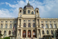 Hauptportal des Kunsthistorischen Museums in Wien, Österreich, eines der größten und bedeutendsten Museen der Welt - © Lila Pharao / franks-travelbox