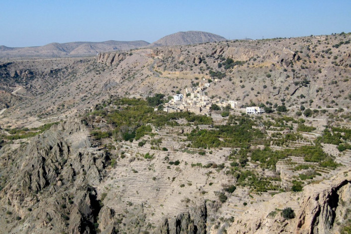 Blick vom „Diana’s Viewpoint“, der nach der englischen Prinzessin Lady Diana benannt wurde, die das Saiq-Plateau im Jahr 1990 besuchte, Oman