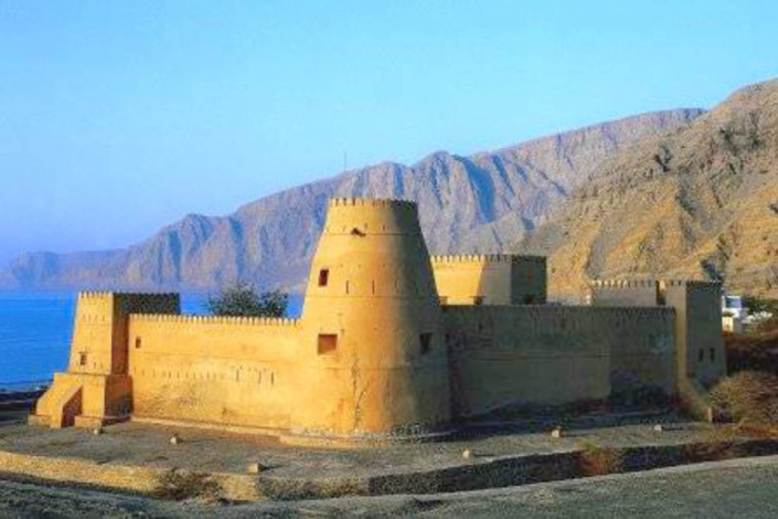 Die ursprüngliche Festung von Khasab wurde von den Portugiesen errichtet und fungiert heute als Museum, Musandam, Oman