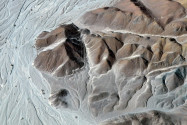 Bodenzeichnungen bei Nazca aus der Luft, Peru - © tr3gin / Shutterstock