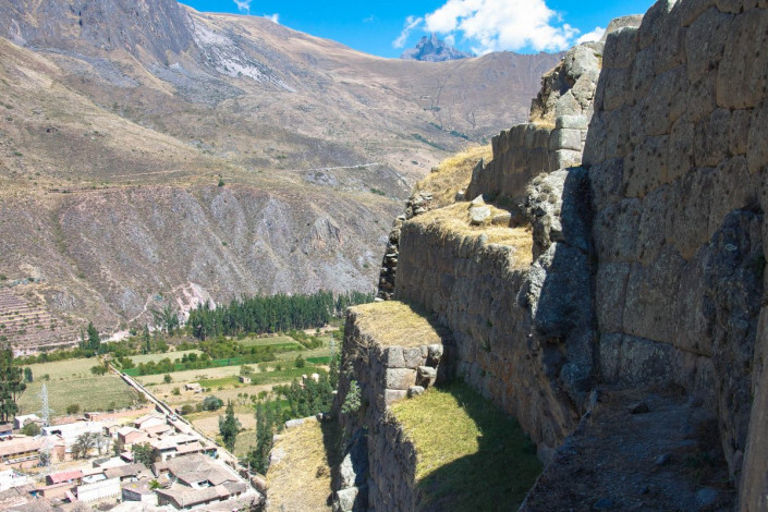 Bei der Festung von Ollantaytambo liegt einem das Heilige Tal der Inka zu Füßen, Peru