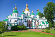 Die Sophienkathedrale in Kiew gilt als Meisterwerk der christlichen Baukunst in Europa, Ukraine - © vvoe / Shutterstock