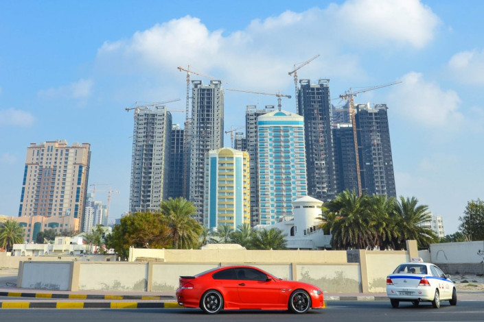 Durch groß angelegte Bauprojekte an der Küste soll nach Vorbild von Dubai und Abu Dhabi auch in Ajman der Tourismus angekurbelt werden, VAE