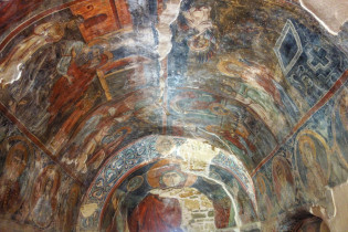 Die ältesten Fresken der Panagia i Kera Kirche auf Kreta, Griechenland, stammen aus dem frühen 13. Jahrhundert und sind noch düster und starr