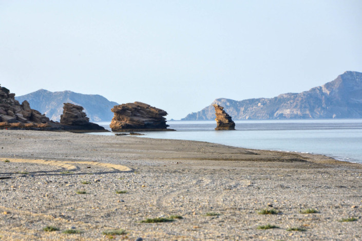 Im Süden von Kreta ist mit dem idyllischen Sandstrand von Triopetra einer der schönsten Flecken der Insel zu finden, Griechenland