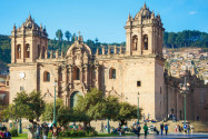 Im linken Glockenturm der Kathedrale von Cusco in Peru hängt die mit einem Gewicht von 6 Tonnen größte und schwerste Glocke Südamerikas - © flog / franks-travelbox
