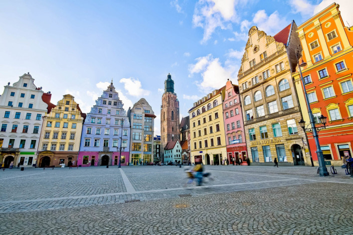 Der Marktplatz in der polnischen Stadt Wroclaw (Breslau) im Westen Polens zählt zu den schönsten Plätzen Europas
