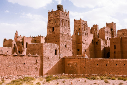 Die Erforschung von der Lehmstadt Aït-Ben-Haddou in Marokko stellt für jeden Besucher ein unvergessliches Erlebnis dar