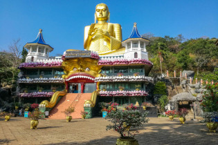 Seit 1991 zählt das eindrucksvolle, auch als „Goldener Tempel von Dambulla” bezeichnete Höhlensystem, zum Weltkulturerbe der UNESCO, Sri Lanka