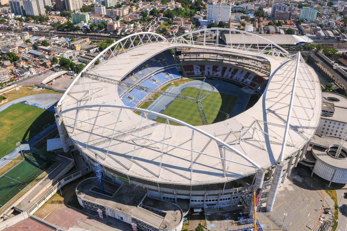 Im Olympiastadion João Havelange in Rio de Janeiro, Brasilien, werden die Leichtathletik-Bewerbe der Olympischen Spiele 2016 ausgetragen - © A.RICARDO / Shutterstock
