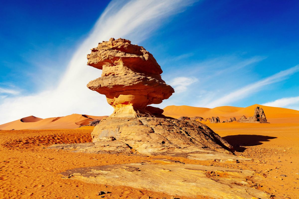 Die Durchschnittstemperaturen in der Sahara liegen bei 38°C im Sommer und 25°C im Winter - © Pichugin Dmitry / Shutterstock
