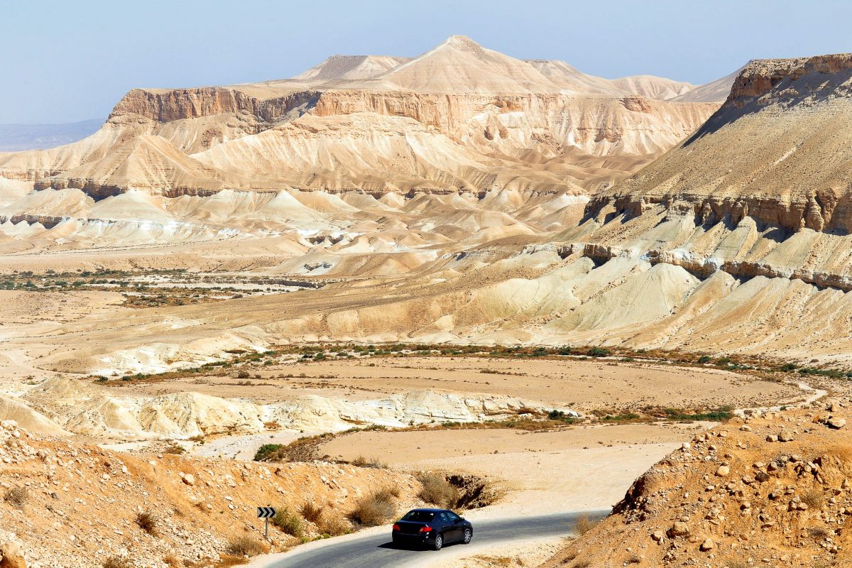 Die Wüste Negev liegt im Süden Israels („negev“ bedeutet soviel wie „Südland“) und erstreckt sich über eine Fläche von 12.000km2, Israel - © Rafael Ben-Ari / Fotolia