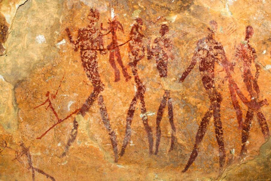 Die spektakulären Felsmalereien von Kondoa in Tansania sind noch kaum erforscht, ihr Alter wird auf 1.500 Jahre geschätzt - © EcoPrint / Shutterstock