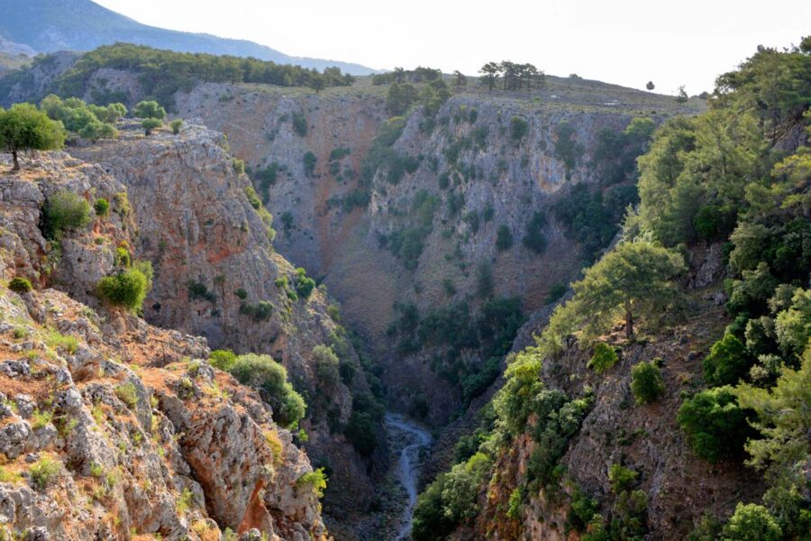 Wettertechnisch ist die beste Reisezeit für die Aradena-Schlucht auf Kreta, Griechenland, von April bis Oktober - © FRASHO / franks-travelbox