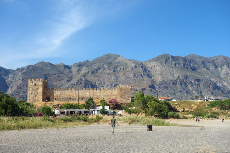 Fernab von Touristenmassen finden Kreta-Urlauber in Frangokastello noch Ruhe und Entspannung, Griechenland - © FRASHO / franks-travelbox