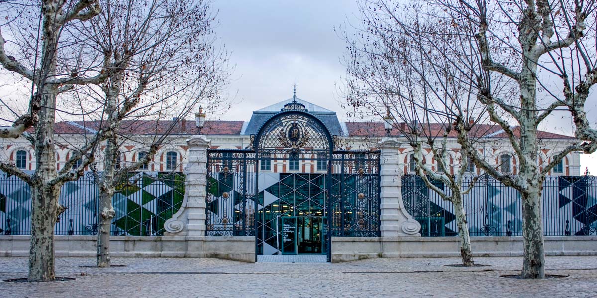 Informationen zu Sehenswürdigkeiten für Ihren Urlaub in Saint-Étienne mit Reisetipps, Bildern, Reiseführern, Klima, Wetter und Einreisebestimmungen