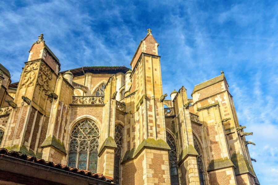 Von den mittlerweile 17 Kapellen der Kathedrale Saint-Étienne in Toulouse stammt die älteste aus dem späten 13. Jahrhundert, Frankreich - © Leonid Andronov / Shutterstock