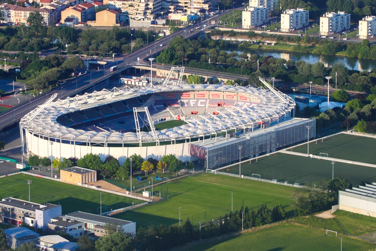 Das 1937 eröffnete Stadium Municipal in Toulouse wurde für die Fußball EM 2016 in Frankreich auf den neuesten Stand der Technik gebracht