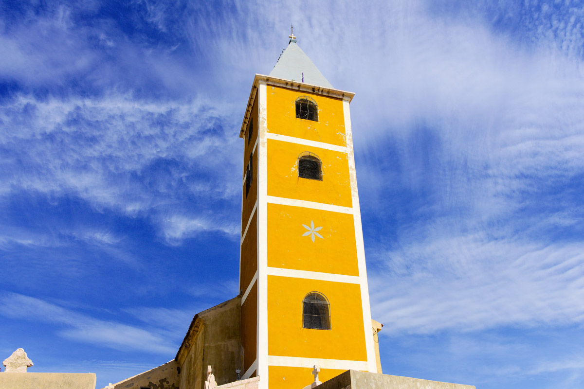 Vor allem aufgrund der herrlichen Aussicht über die Bucht von Baska lohnt sich der Aufstieg zur Kirche Sveti Ivan im Süden von Krk, Kroatien