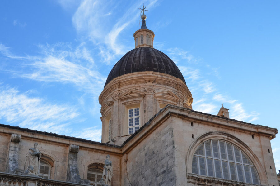 Der heutige Bau der Kathedrale von Dubrovnik wurde im Stil des römischen Barock von 1672 bis 1713 erbaut, Kroatien - © FRASHO / franks-travelbox