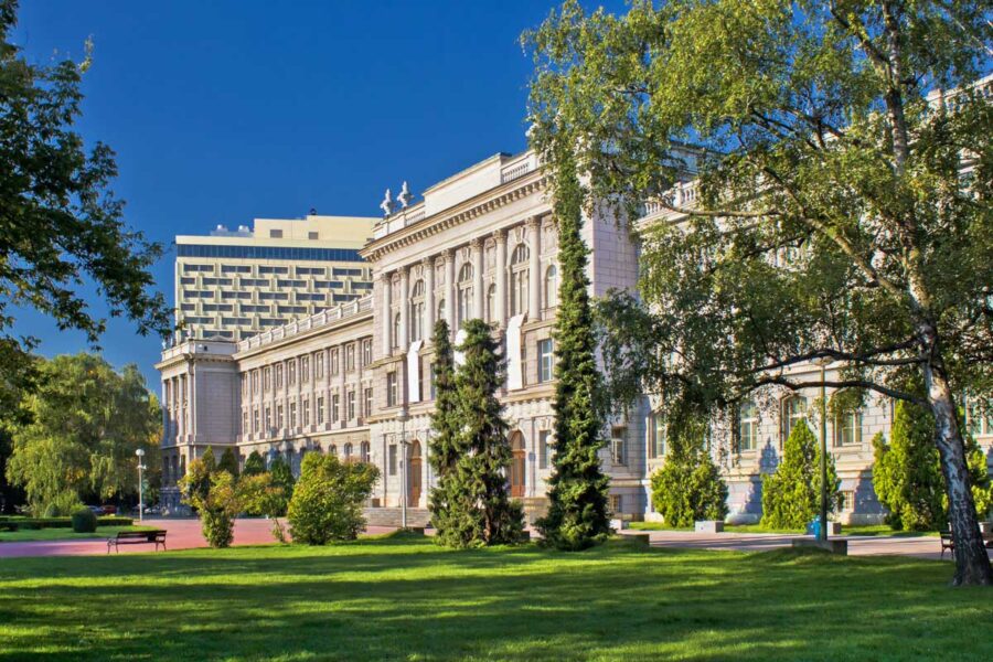 Mit über 3.700 Kunstwerken internationaler Meister zählt das Mimara-Museum in Zagreb zu den wertvollsten Privatsammlungen der Welt, Kroatien - © xbrchx / Shutterstock