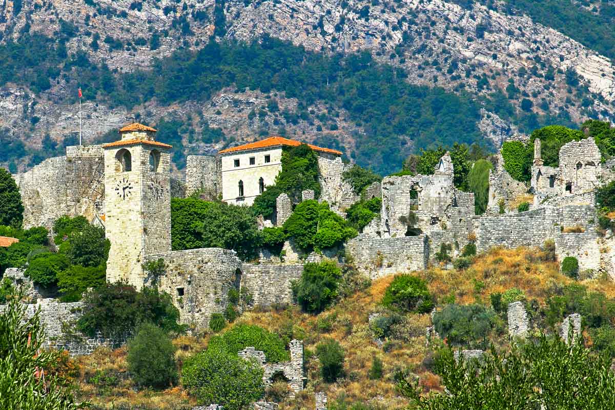 Stari Bar wurde vor über 2.000 Jahren gegründet und zählt heute zu den wichtigsten kulturhistorischen Stätten Montenegros