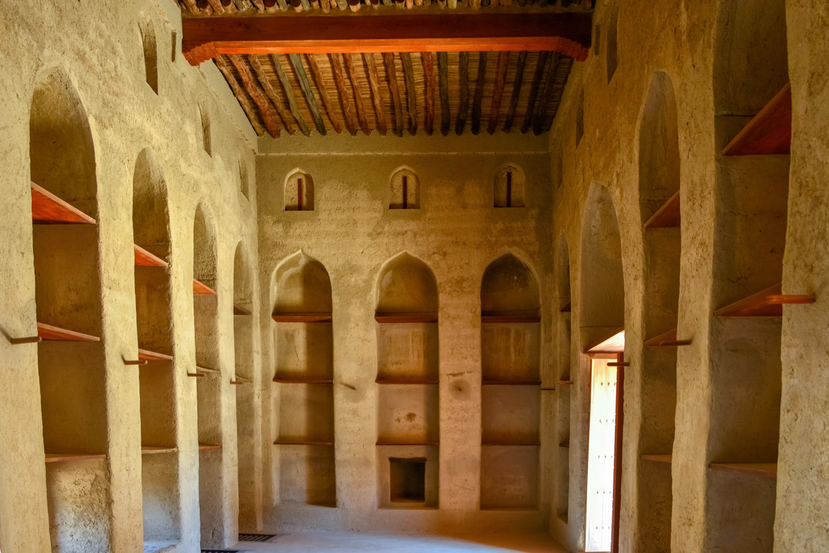 Die Räumlichkeiten der Festung Hisn Tamah in Bahla sind ebenso beeindruckend wie ihre äußere Architektur, Oman