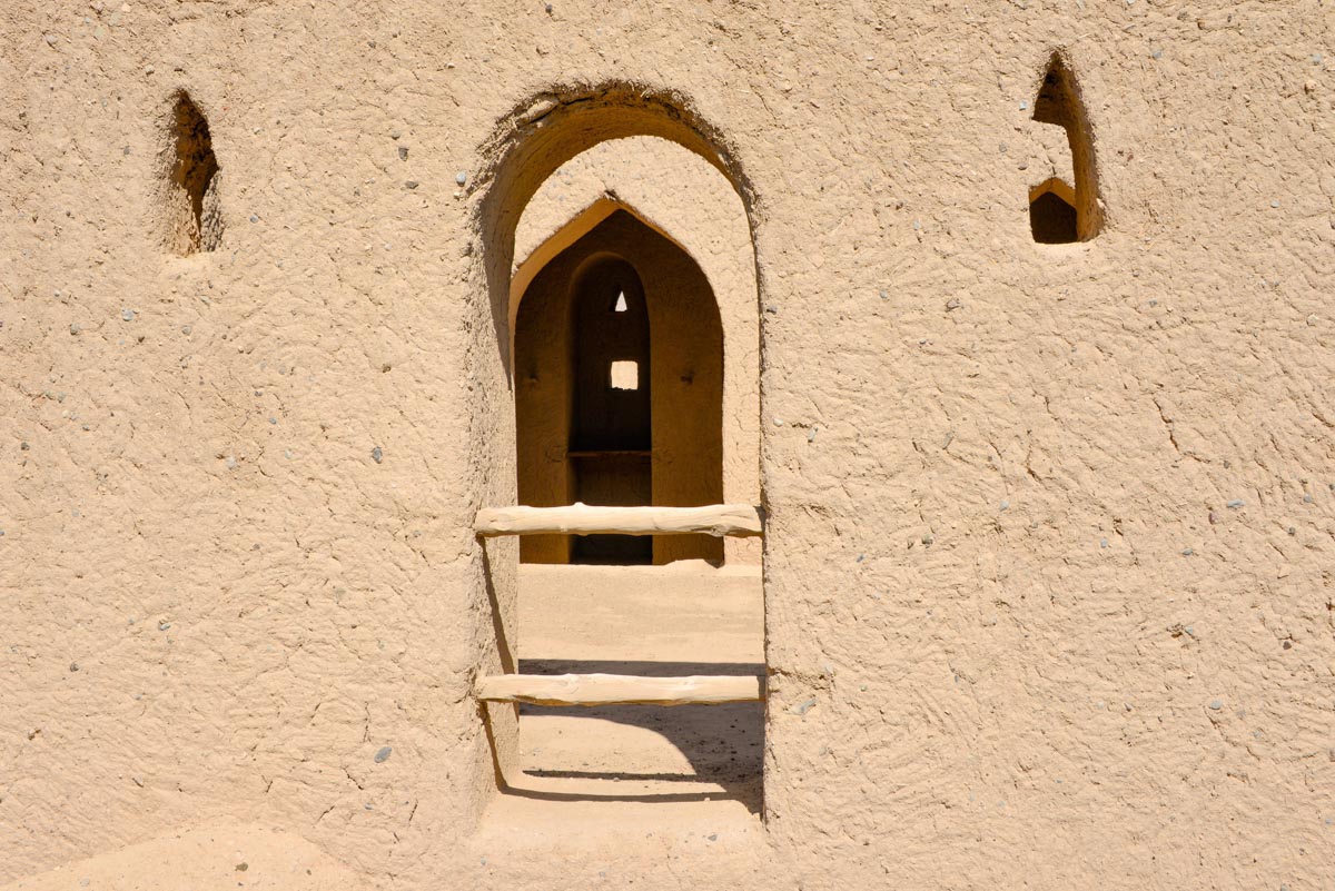 Ihren Namen erhielt die Festung Hisn Tamah vermutlich vom damaligen Herrscher in Bahla, Oman