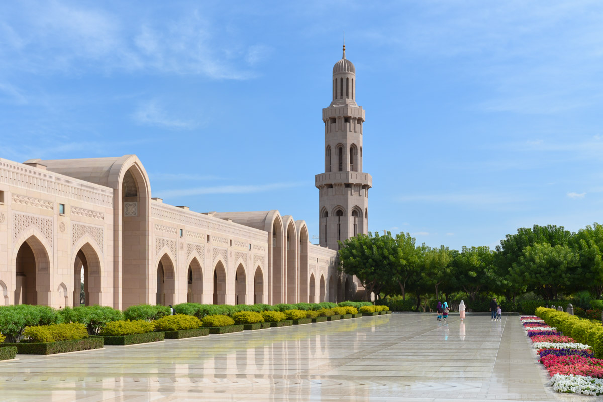 Im Gelände der Sultan Qaboos Grand Mosque, Oman