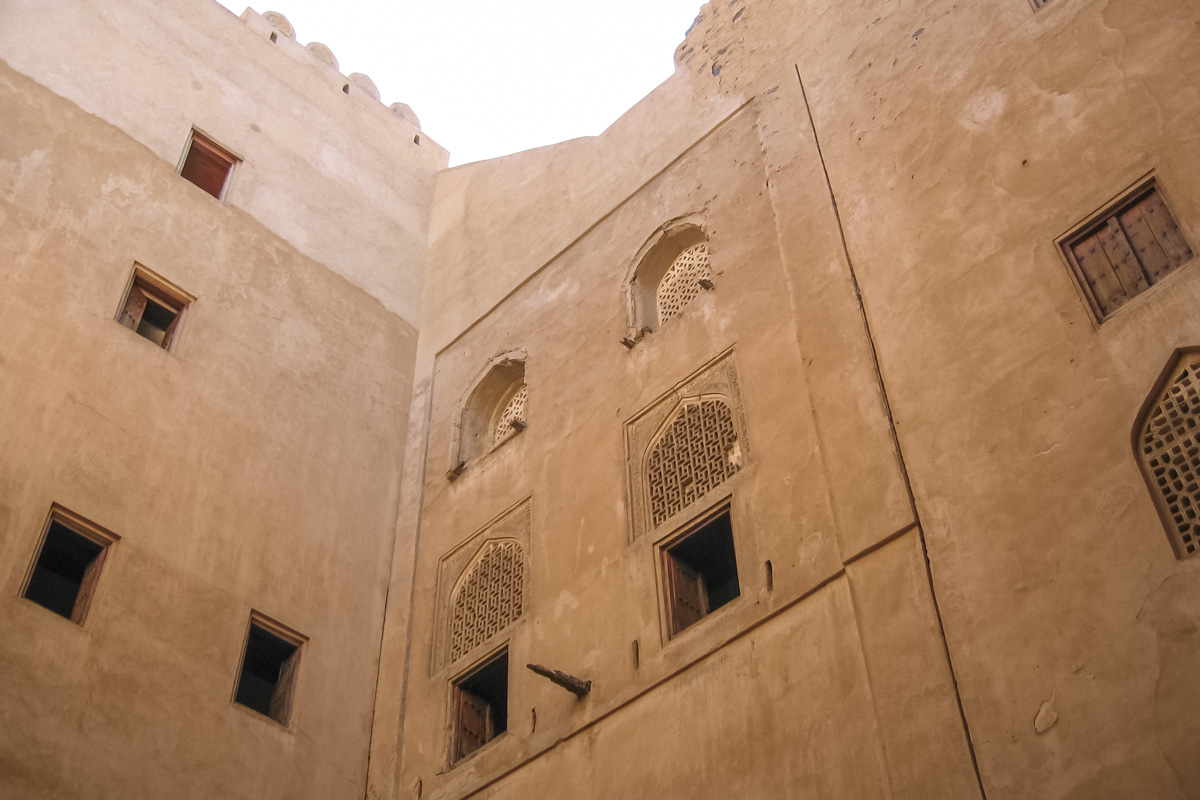 Innenhof im Schloss Jabrin, Oman