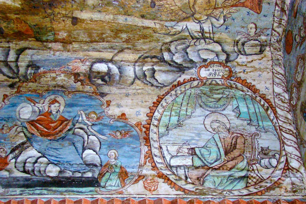 Wandmalerei von der Himmelfahrt der Jungfrau Maria und Bildnis des Evangelisten Markus in der Holzkirche von Bârsana, Rumänien