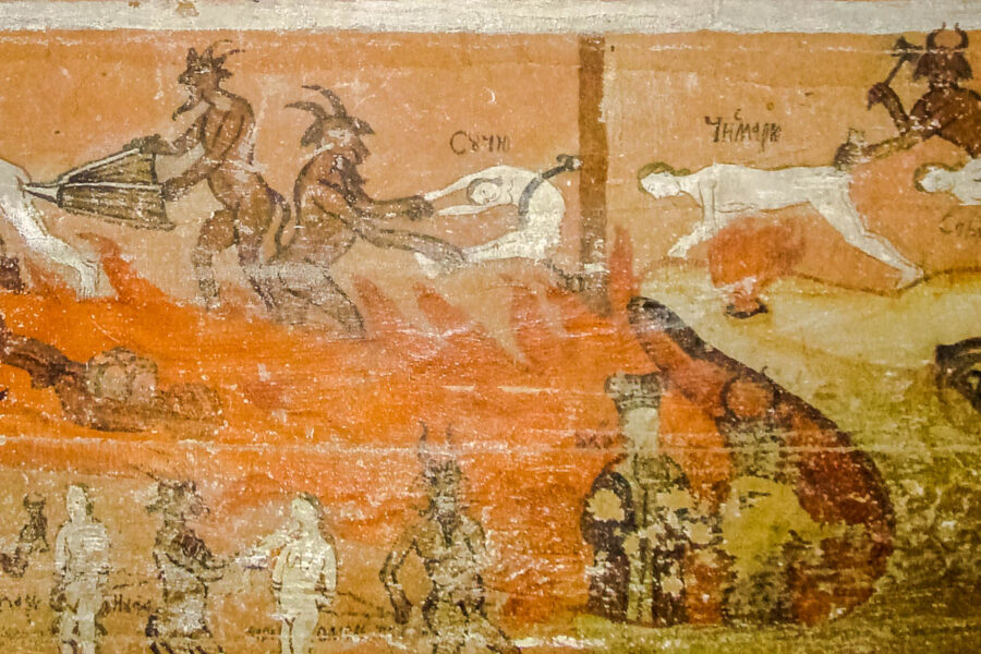 Im Vorraum der Holzkirche von Poienile Izei ist das Jüngste Gericht dargestellt, welches auf eindrucksvolle Weise zeigt, was den armen Sündern in der Hölle wiederfährt, Rumänien - © Țetcu Mircea Rareș CC BY-SA3.0